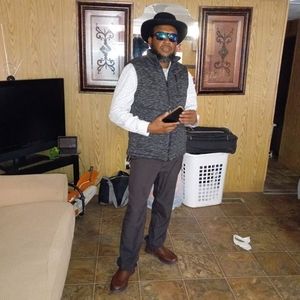 Meet your Posher, Mark